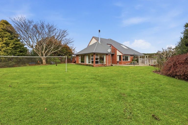 Photo of property in 9 Huntly Road, Outram, 9019