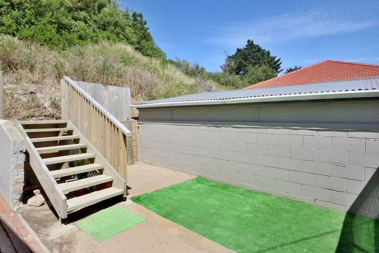 Photo of property in 143 Victoria Road, Saint Kilda, Dunedin, 9012