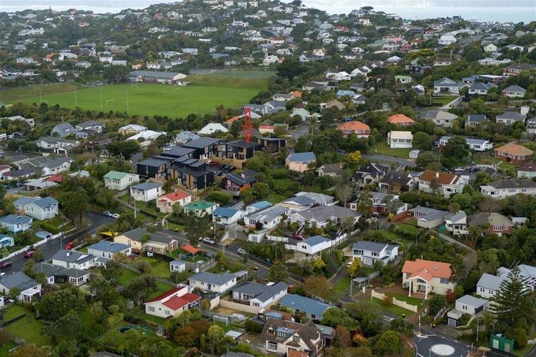 Photo of property in 38u2 Bankot Crescent, Ngaio, Wellington, 6035