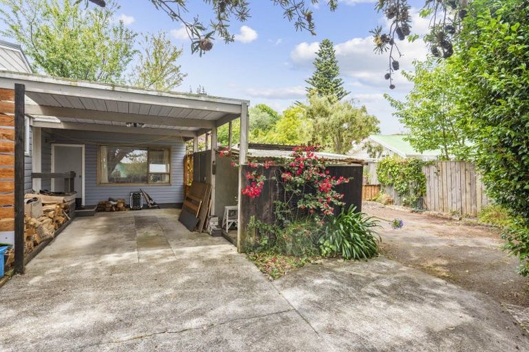 Photo of property in 5 Marere Avenue, Paraparaumu, 5032