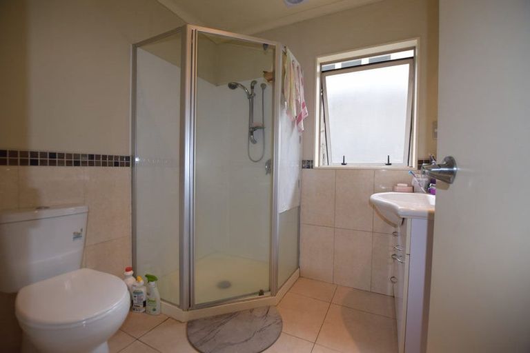 Photo of property in 56 Clover Drive, Henderson, Auckland, 0610