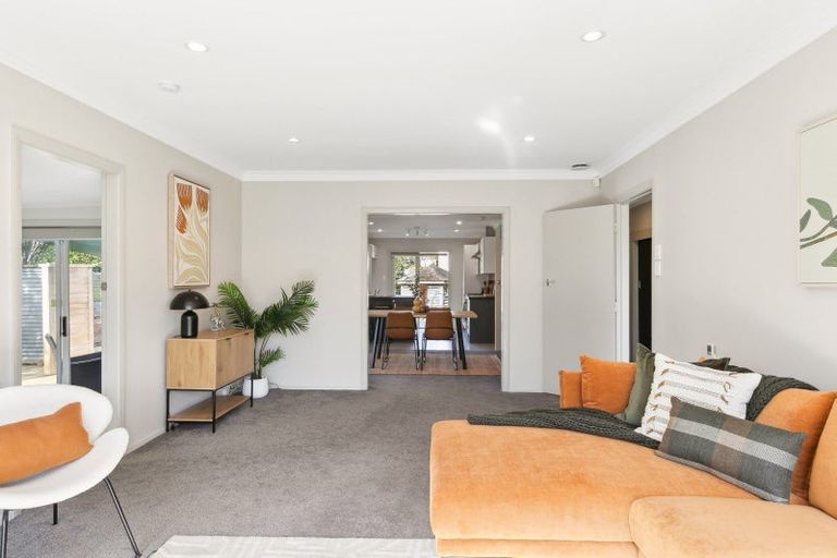 Photo of property in 9 Allen Terrace, Tawa, Wellington, 5028