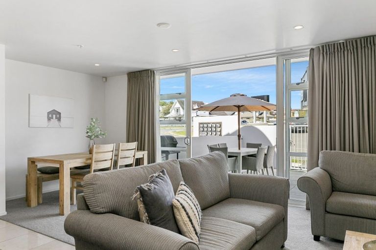 Photo of property in 7/2 Lowell Place, Waipahihi, Taupo, 3330