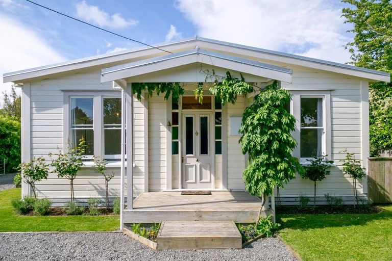 Photo of property in 15 Howard Street, Carterton, 5713