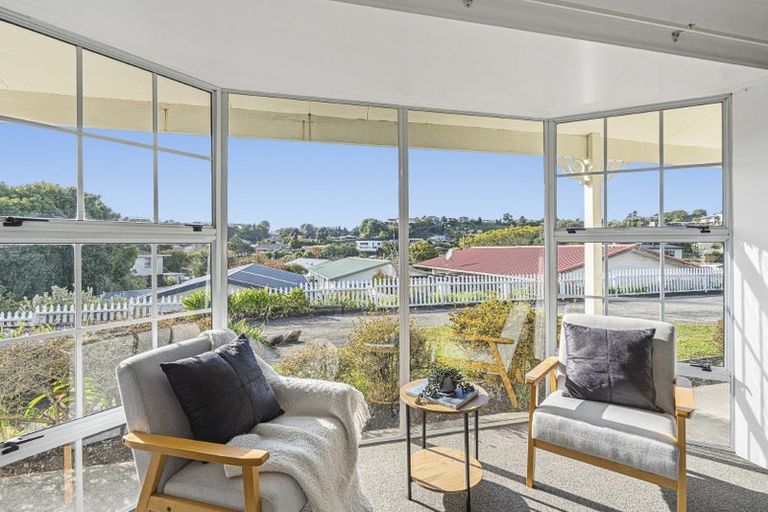 Photo of property in 2/72 Cumberland Street, Welbourn, New Plymouth, 4312