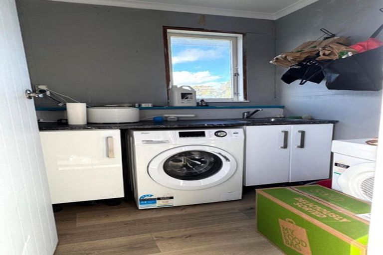 Photo of property in 124 Harlech Street, Mayfair, Hastings, 4122