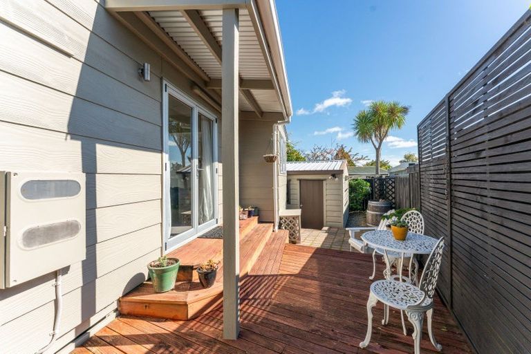 Photo of property in 18 Ward Place, Richmond Heights, Taupo, 3330
