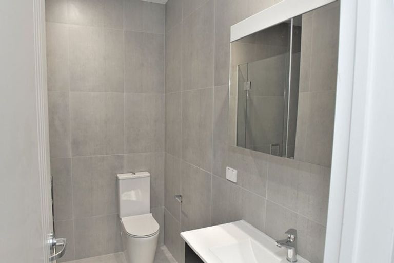 Photo of property in 10/46 Wellington Street, Howick, Auckland, 2014