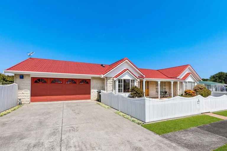 Photo of property in 44 Tawa Street, Hawera, 4610