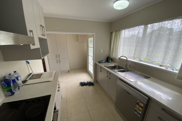 Photo of property in 12 Aarts Avenue, Manurewa, Auckland, 2102