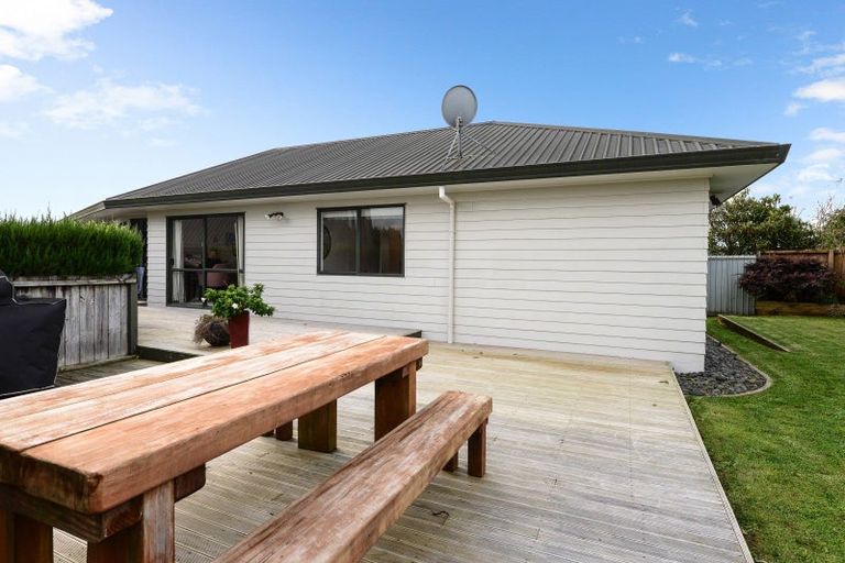 Photo of property in 11 Rosehill Place, Nawton, Hamilton, 3200