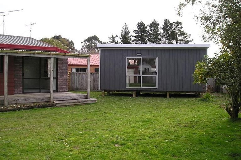 Photo of property in 5 Essendon Court, Glenview, Hamilton, 3206