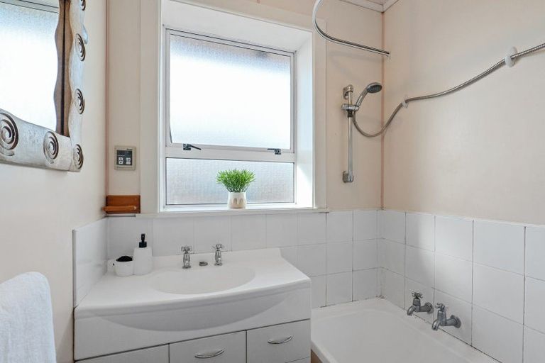 Photo of property in 223 Mairehau Road, Burwood, Christchurch, 8083