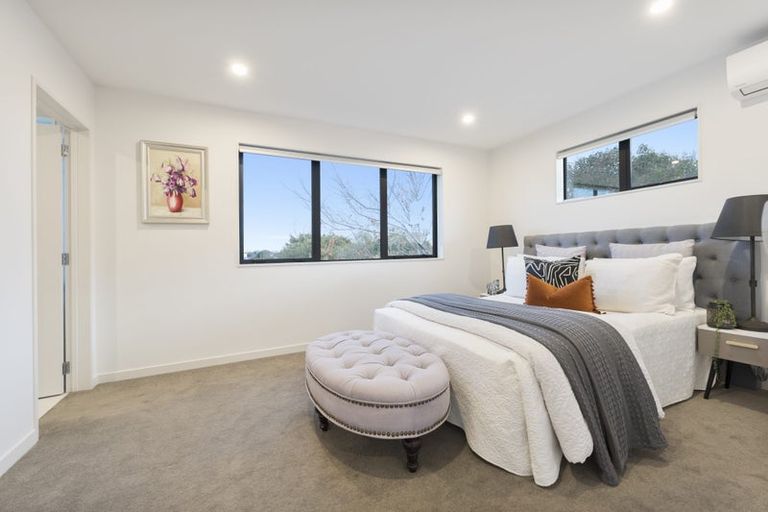 Photo of property in 29d Mackenzie Street, Te Atatu South, Auckland, 0610