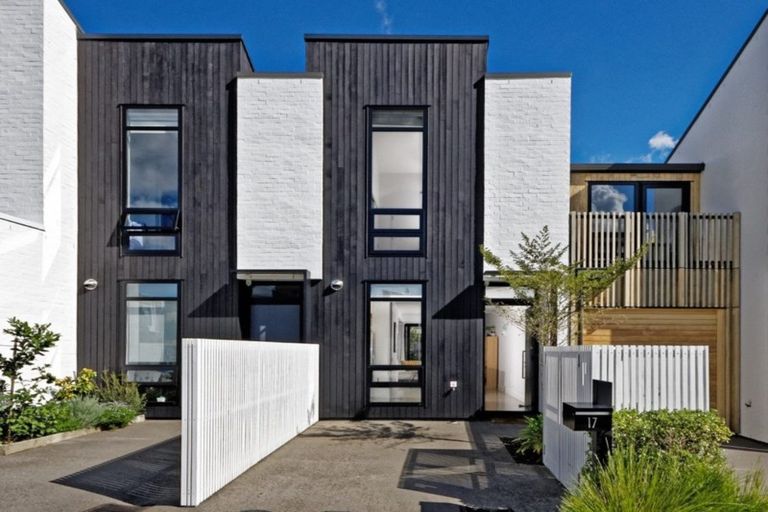 Photo of property in 17 Isitt Road, Hobsonville, Auckland, 0616