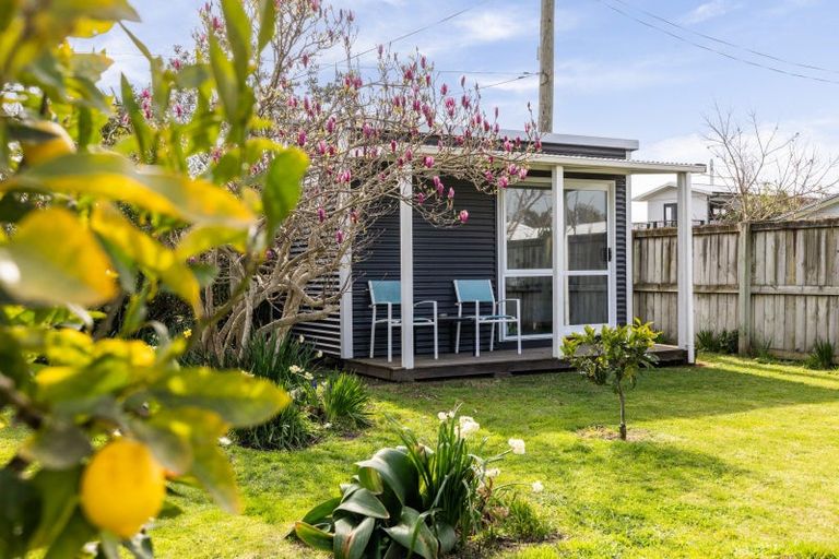 Photo of property in 32 Hyla Road, Haumoana, 4102