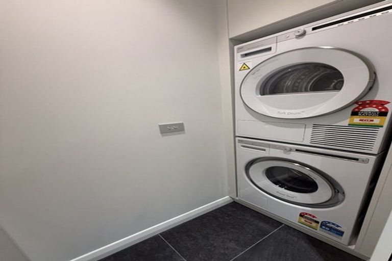 Photo of property in 805/20 Omana Road, Milford, Auckland, 0620