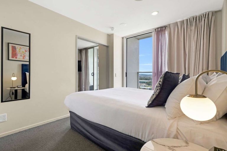 Photo of property in Proximity Apartments, 1605/17 Amersham Way, Manukau, Auckland, 2104