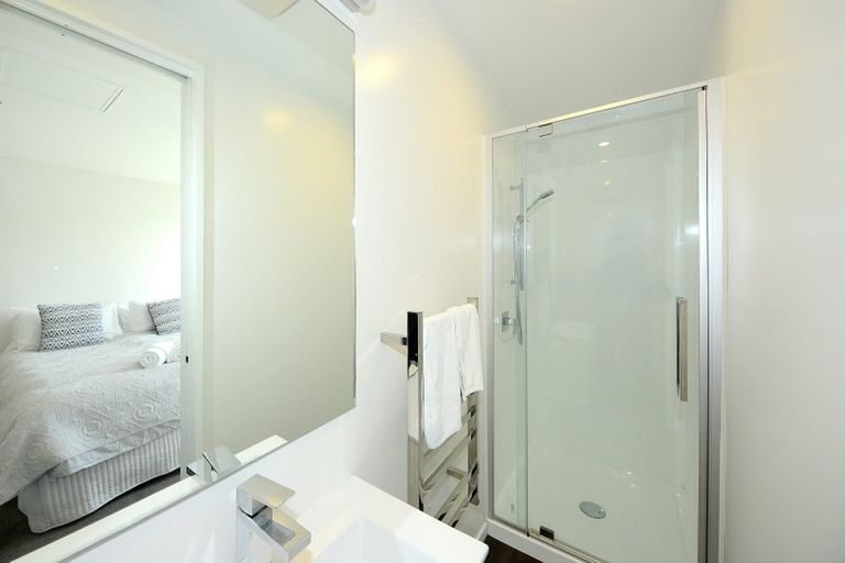 Photo of property in 4/275 Kilmore Street, Christchurch Central, Christchurch, 8011