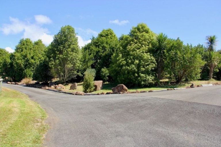 Photo of property in 152 Moewai Road, Whitianga, 3591