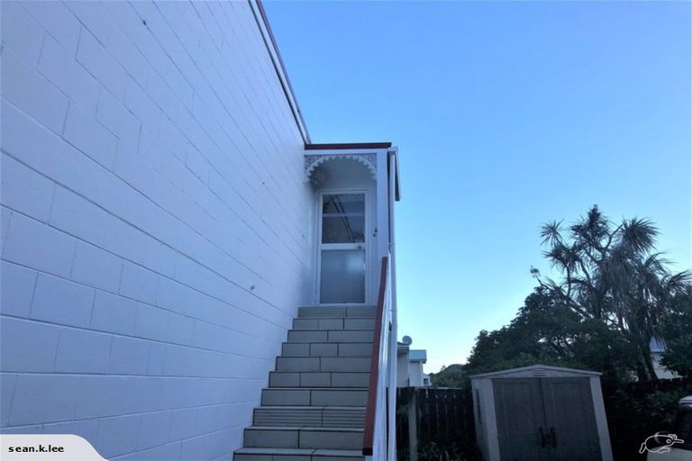 Photo of property in 72u6 Freyberg Street, Lyall Bay, Wellington, 6022