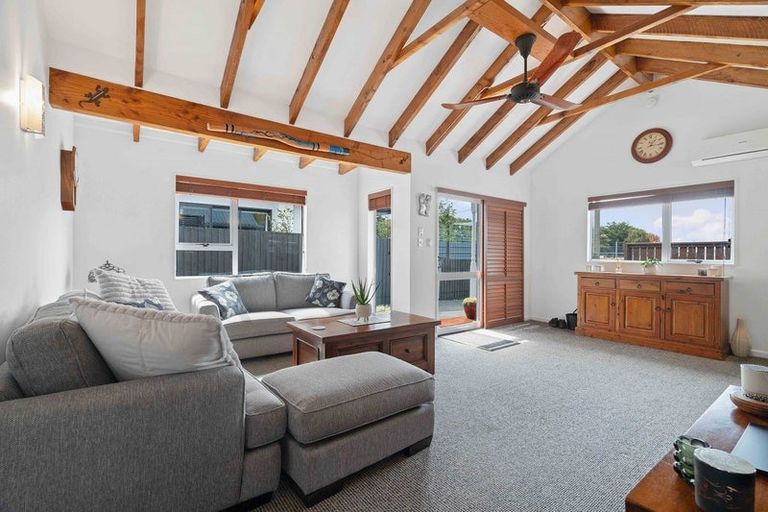 Photo of property in 1/13 Johnson Street, Sydenham, Christchurch, 8023