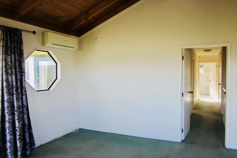 Photo of property in 32 Panorama Drive, Parahaki, Whangarei, 0112