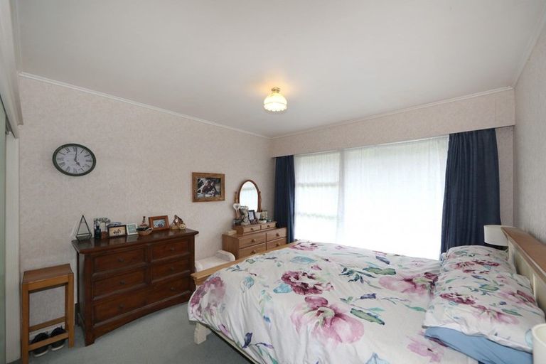 Photo of property in 24 Golding Road, Taradale, Napier, 4112