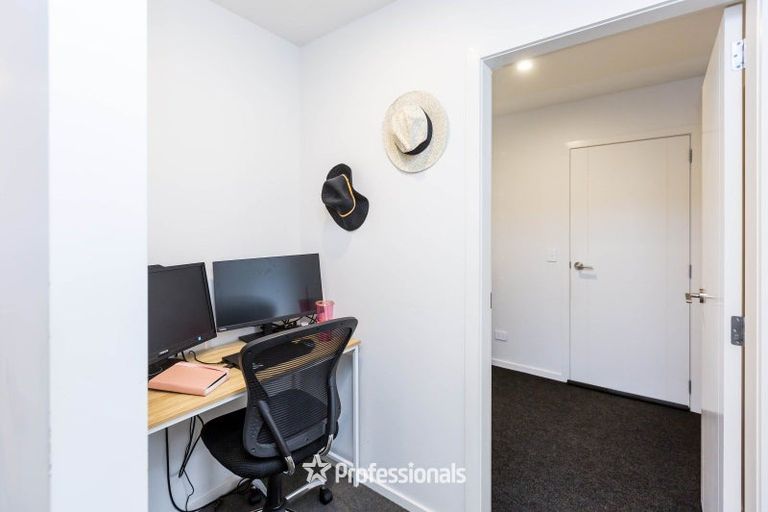 Photo of property in 21 Salisbury Crescent, Wallaceville, Upper Hutt, 5018