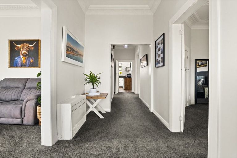 Photo of property in 21 Hargest Crescent, Saint Kilda, Dunedin, 9012
