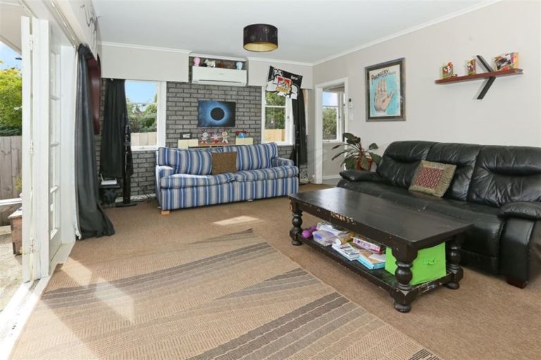 Photo of property in 52 Metcalfe Road, Ranui, Auckland, 0612