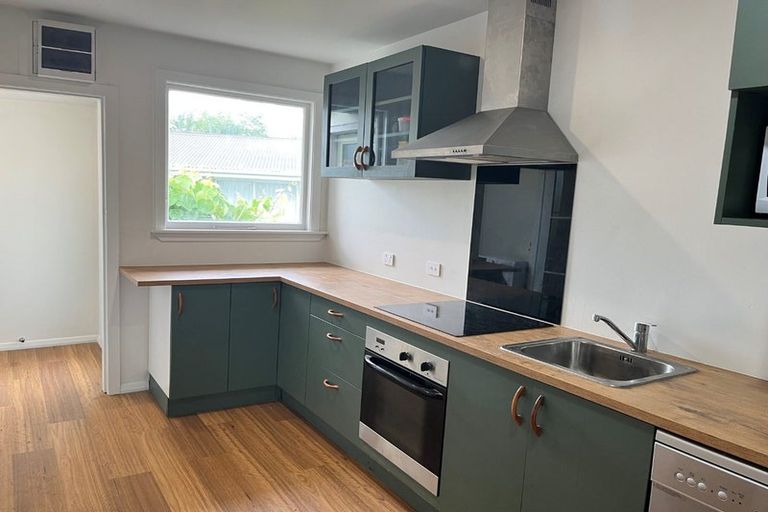 Photo of property in 2/34 Edward Avenue, Edgeware, Christchurch, 8013