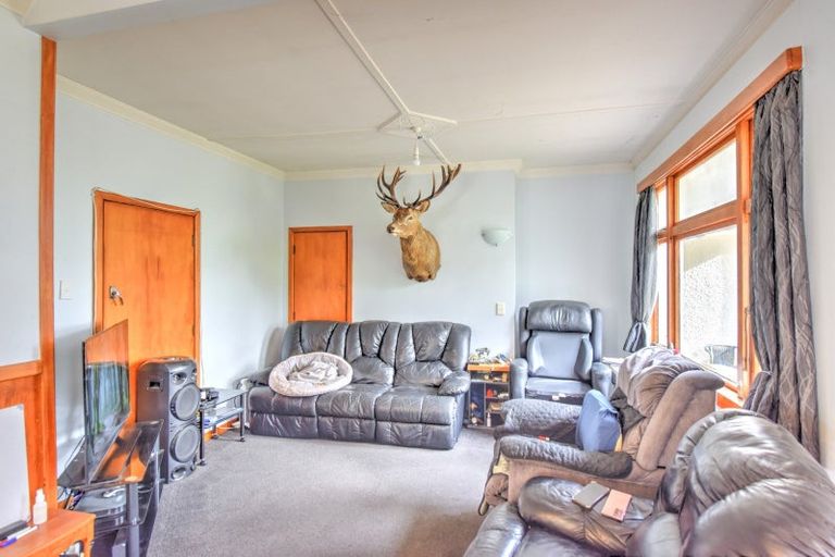 Photo of property in 28 Mandeville Road, Hokonui, Winton, 9782