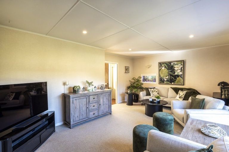 Photo of property in 85 Bayly Road, Blagdon, New Plymouth, 4310