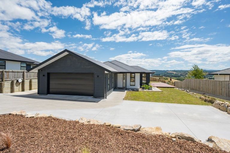 Photo of property in 30 Katania Heights, Brightwater, 7022