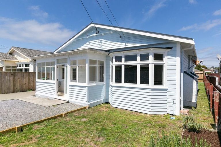 Photo of property in 26 Byron Street, Miramar, Wellington, 6022