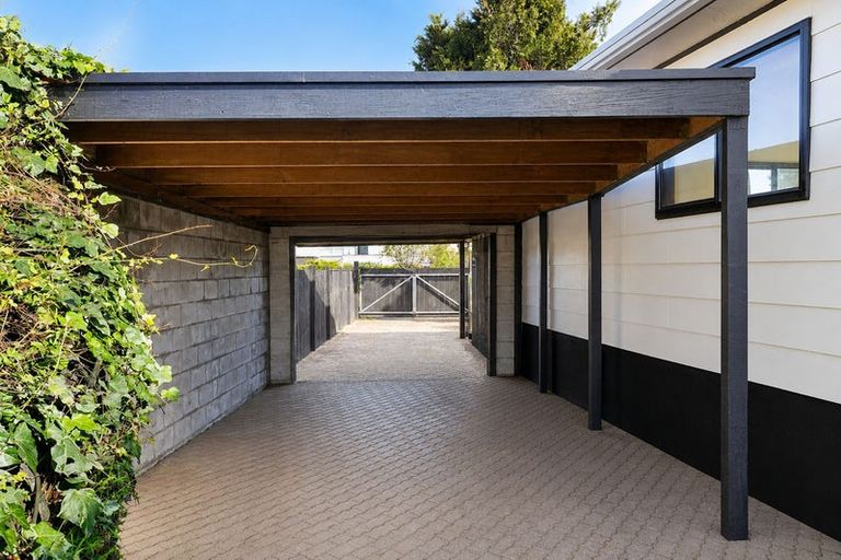 Photo of property in 32 Gem Street, Pukehangi, Rotorua, 3015