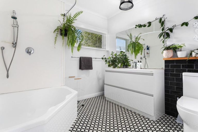 Photo of property in 71 Henderson Street, Whakatane, 3120