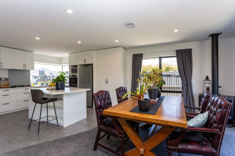 Photo of property in 9 Evenwood Place, Waimairi Beach, Christchurch, 8083