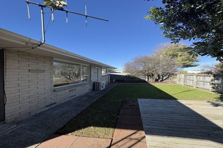 Photo of property in 1/606 Heretaunga Street East, Parkvale, Hastings, 4122