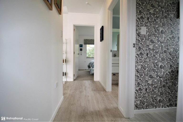 Photo of property in 2a Swordfish Avenue, Whiritoa, Whangamata, 3691