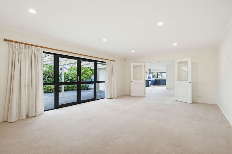 Photo of property in 26 Russell Robertson Drive, Havelock North, 4130