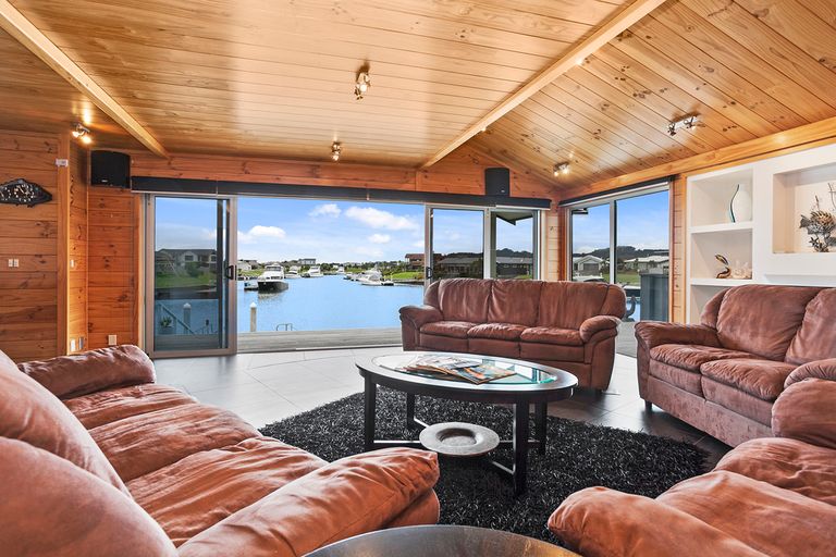 Photo of property in 7 Leeward Drive, Whitianga, 3510