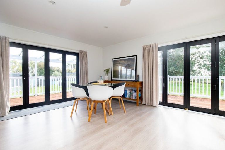 Photo of property in 230 Central Road, Waitakaruru, Thames, 3576
