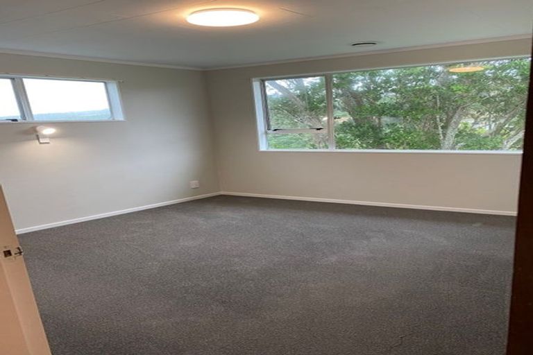 Photo of property in 12 Harland Street, Brooklyn, Wellington, 6021