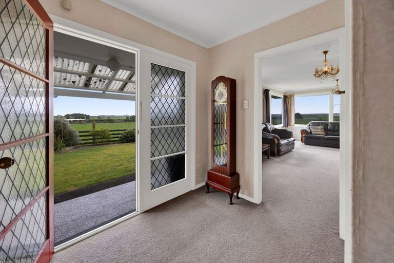 Photo of property in 414 South Road, Hawera, 4674