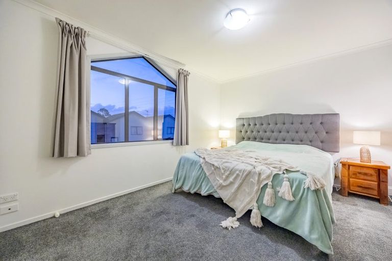 Photo of property in St Claire Village, 28/172 Mcleod Road, Te Atatu South, Auckland, 0610