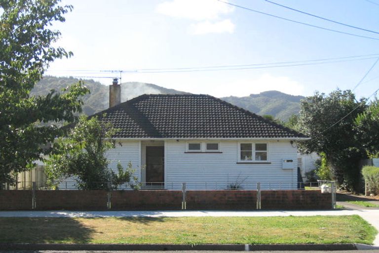 Photo of property in 3 Ngata Grove, Trentham, Upper Hutt, 5018