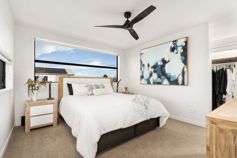 Photo of property in 31 Hinaki Street, Poike, Tauranga, 3112