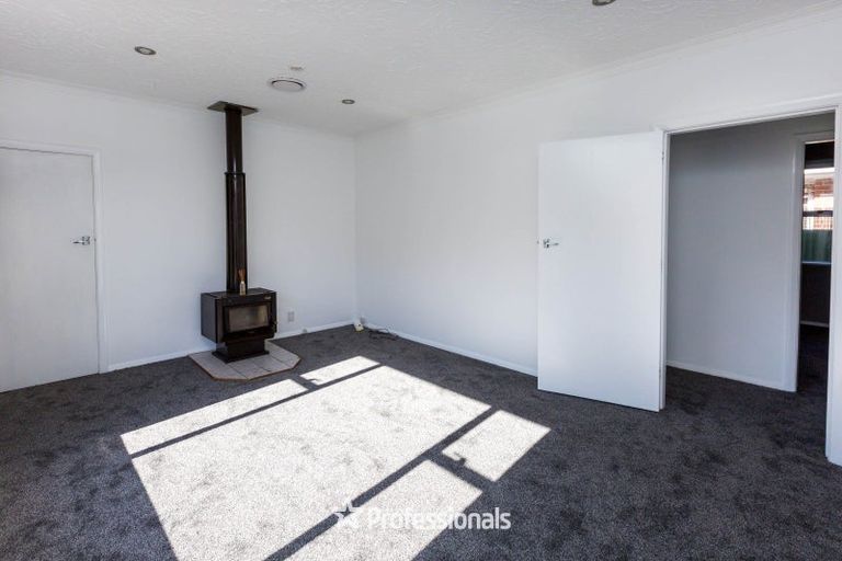 Photo of property in 92 Pine Avenue, Ebdentown, Upper Hutt, 5018